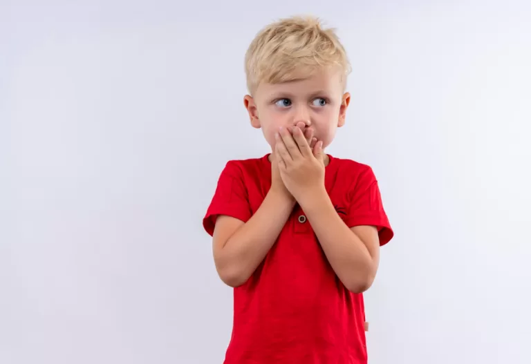 8 طرق تساعد في علاج الكذب عند الاطفال